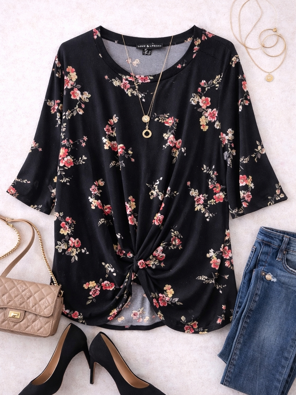Love & Legend Floral Knot Front Top 2X Flowy Plus